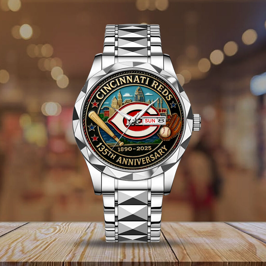 Cincinnati Reds Alloy Luxury Quartz Watch - HOATT13496