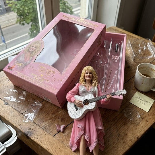 Dolly Parton 1946-2026 Queen Of Country Memorial Edition Figure