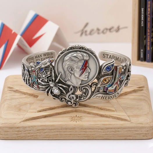 HOT David Bowie The Starman Eternal Legacy Cuff Bracelet
