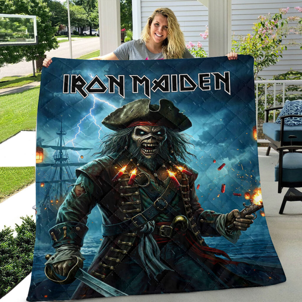 Iron Maiden Quilt Blanket - HOATT19939