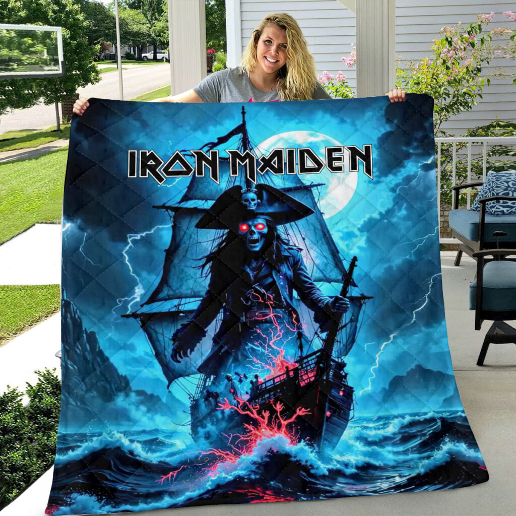 Iron Maiden Quilt Blanket - HOATT19940