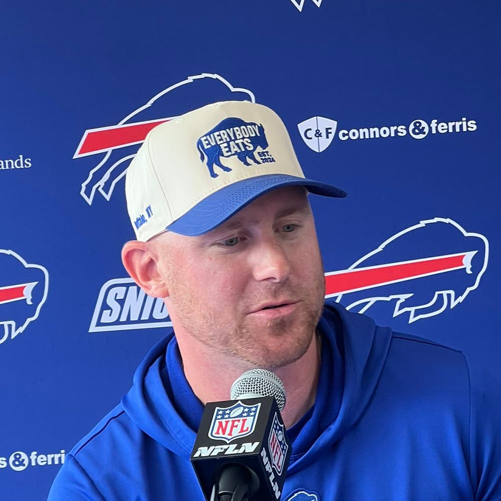 Joe Brady Bills Everybody Eats Hat