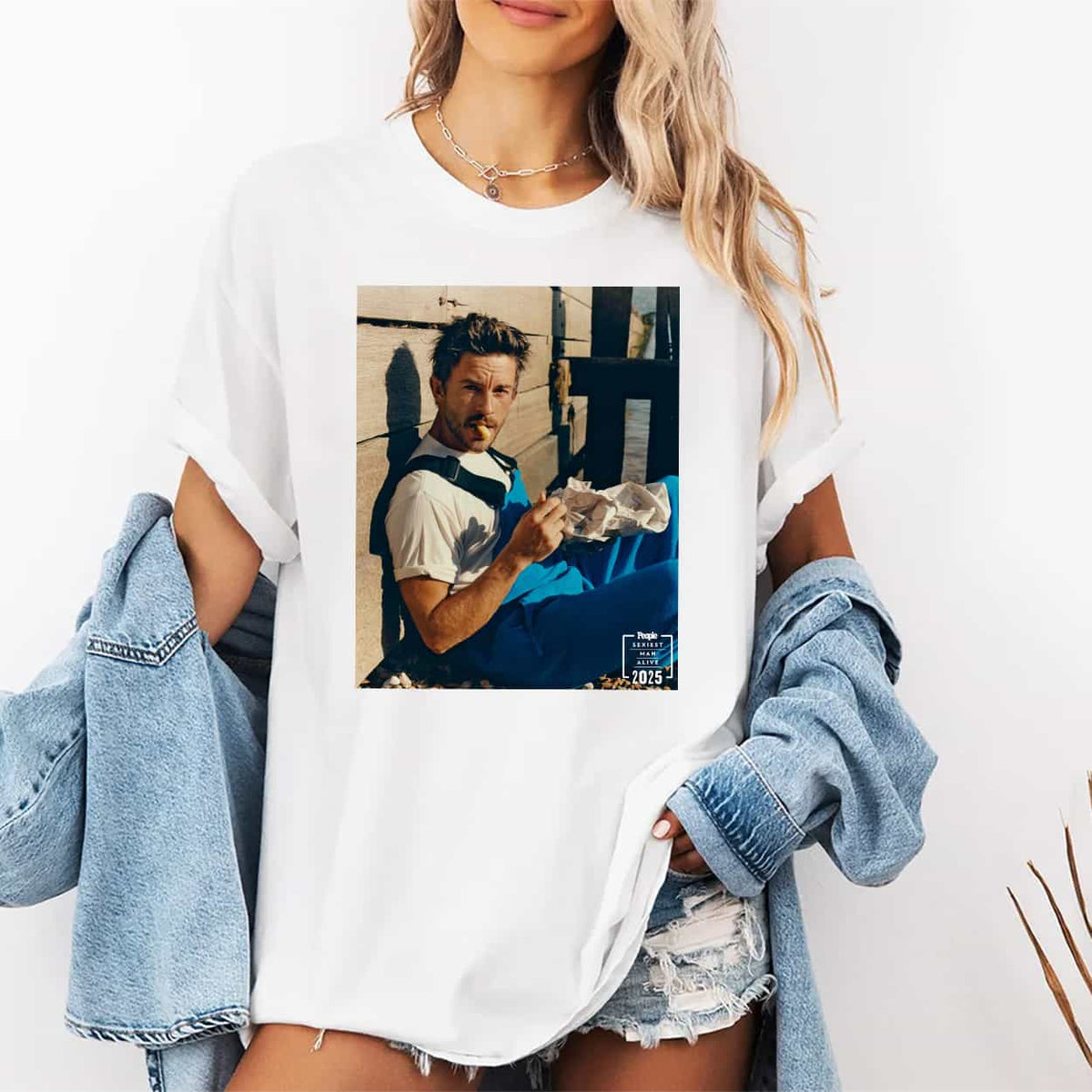 Jonathan Bailey People’s Sexiest Man Alive Shirt