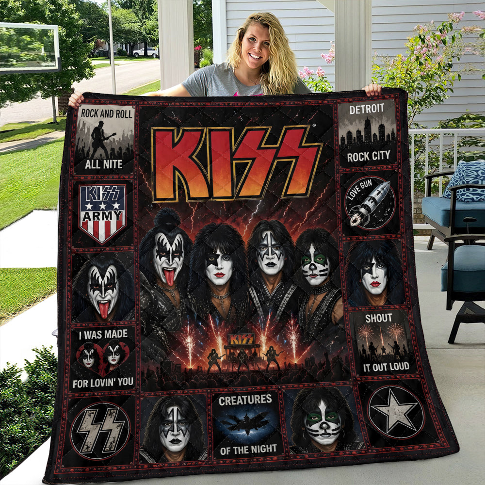 KISS Quilt Blanket - TMTHU7176