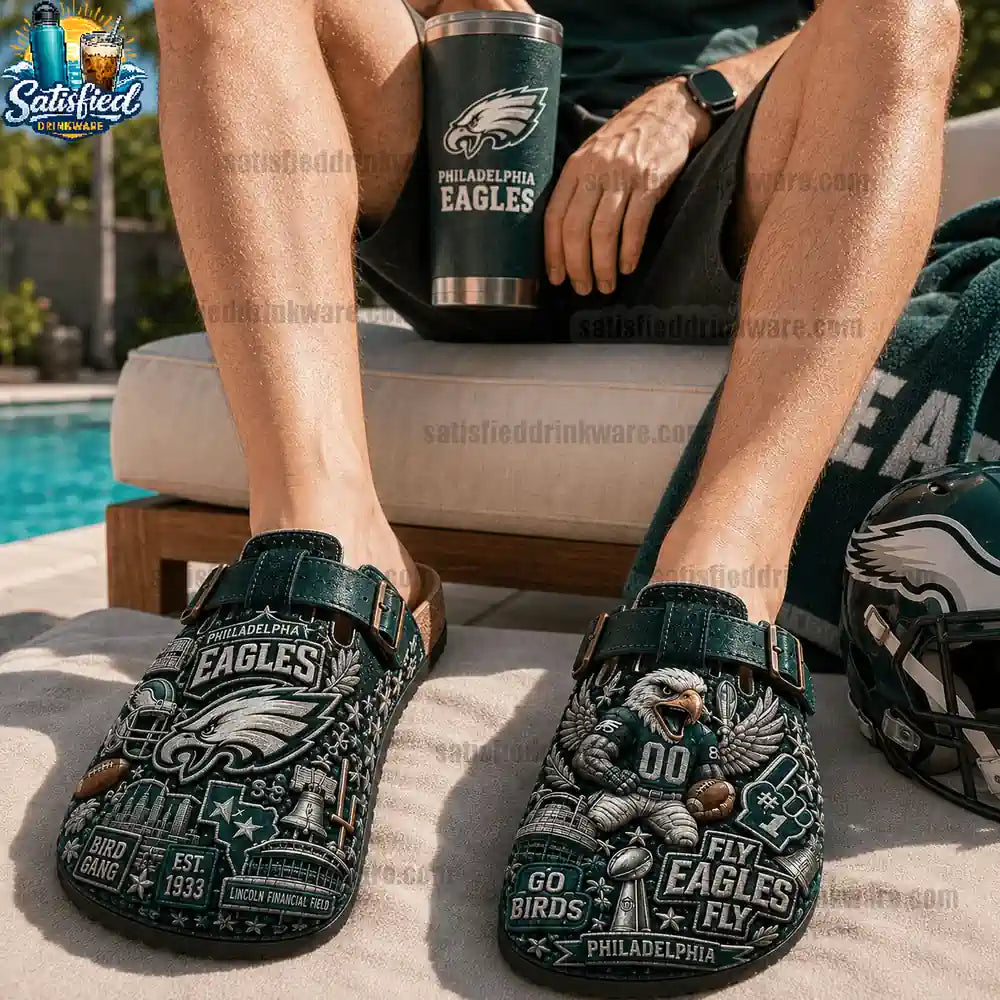 Philadelphia Eagles Suede Clogs