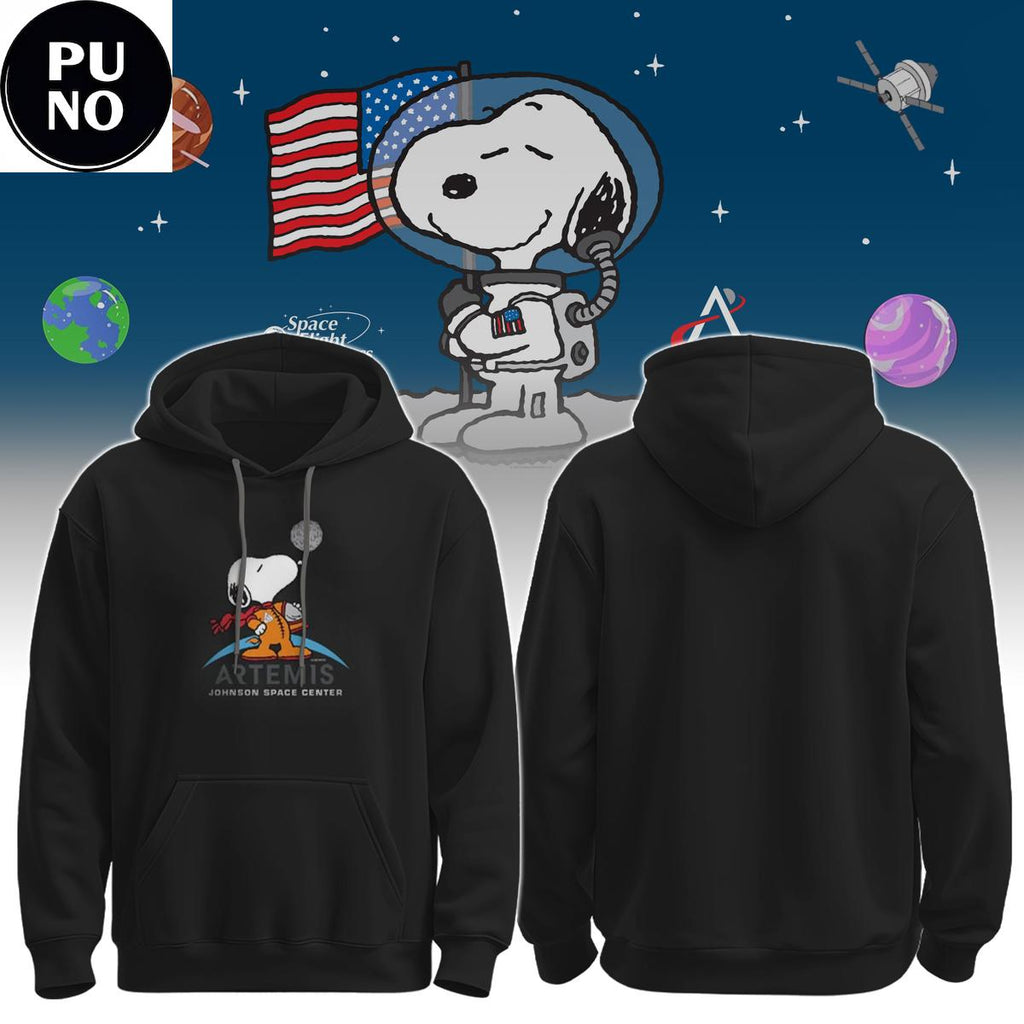 Snoopy Johnson Space Center Mission to the Moon 2026 Hoodie T-Shirt