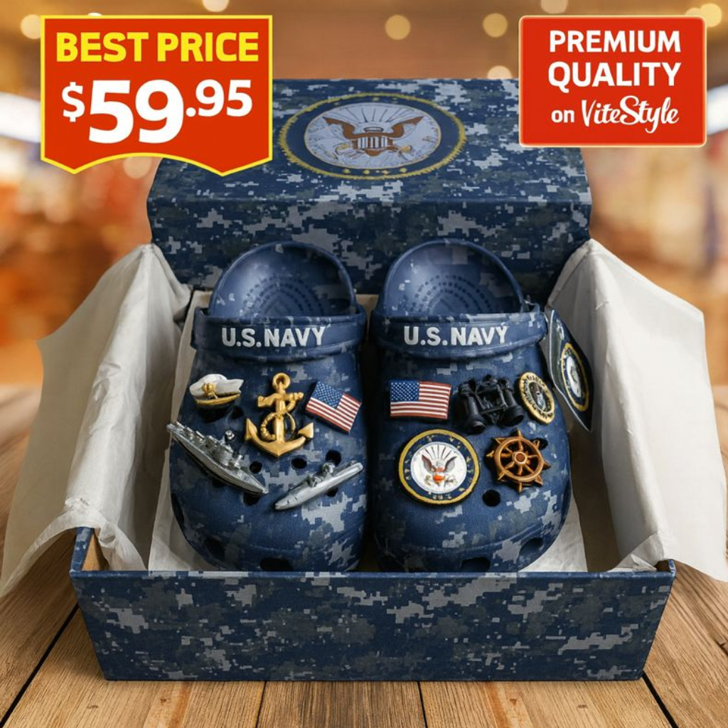 U.S. NAVY Charms Crocs 2026