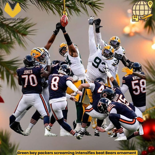 Green bay packers screaming intensifies beat Bears ornament