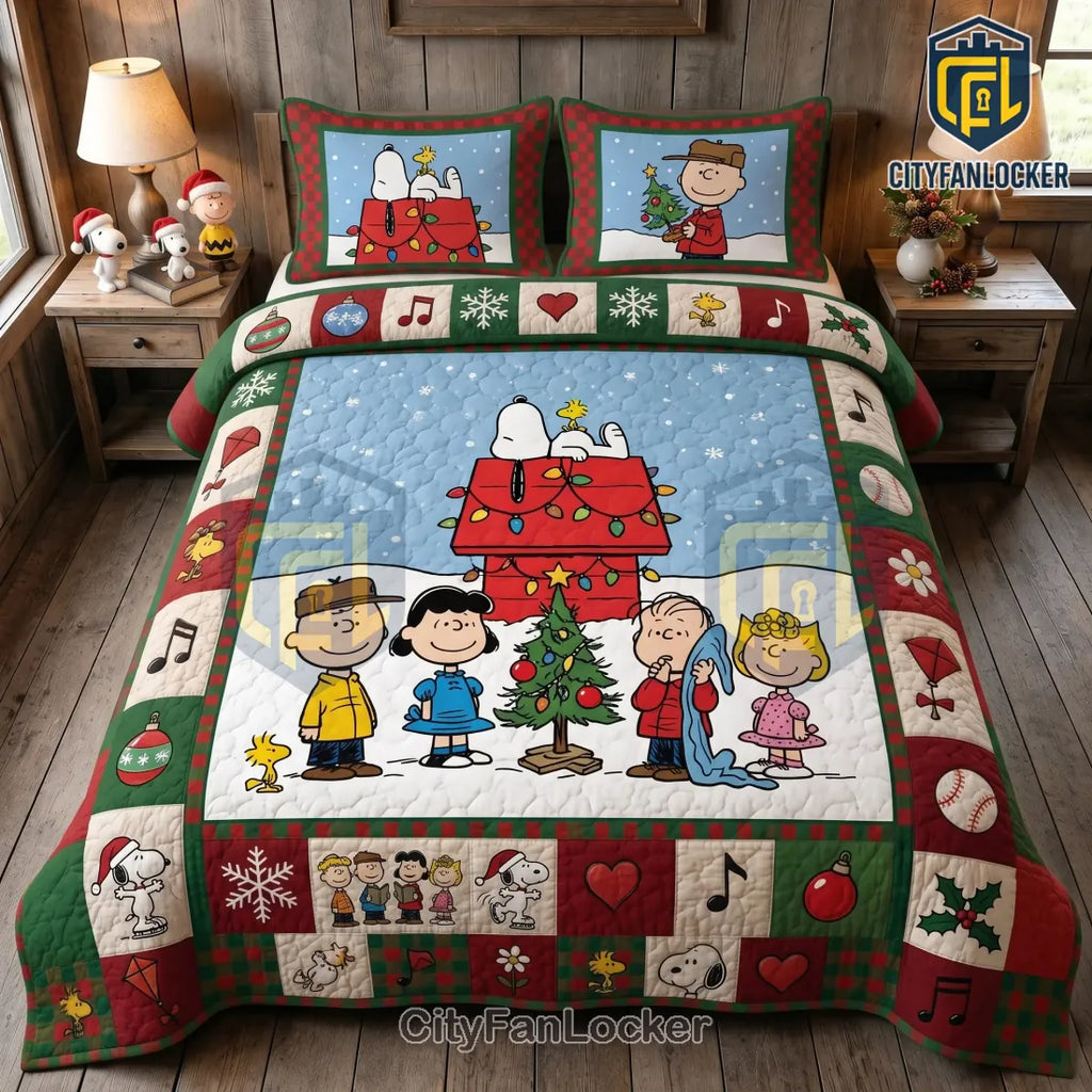 Peanuts Snoopy Christmas Patchwork Quilt Bedding Set