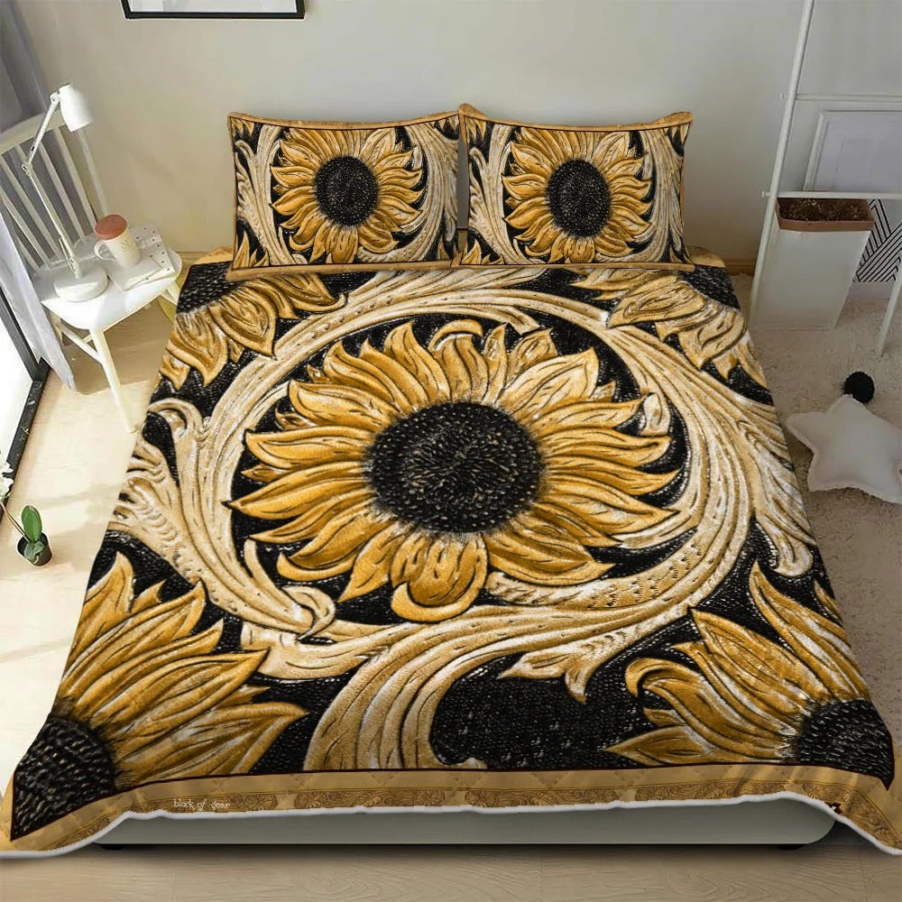 Hippie Quilt Bedding Set - Color Driven Bedroom Style